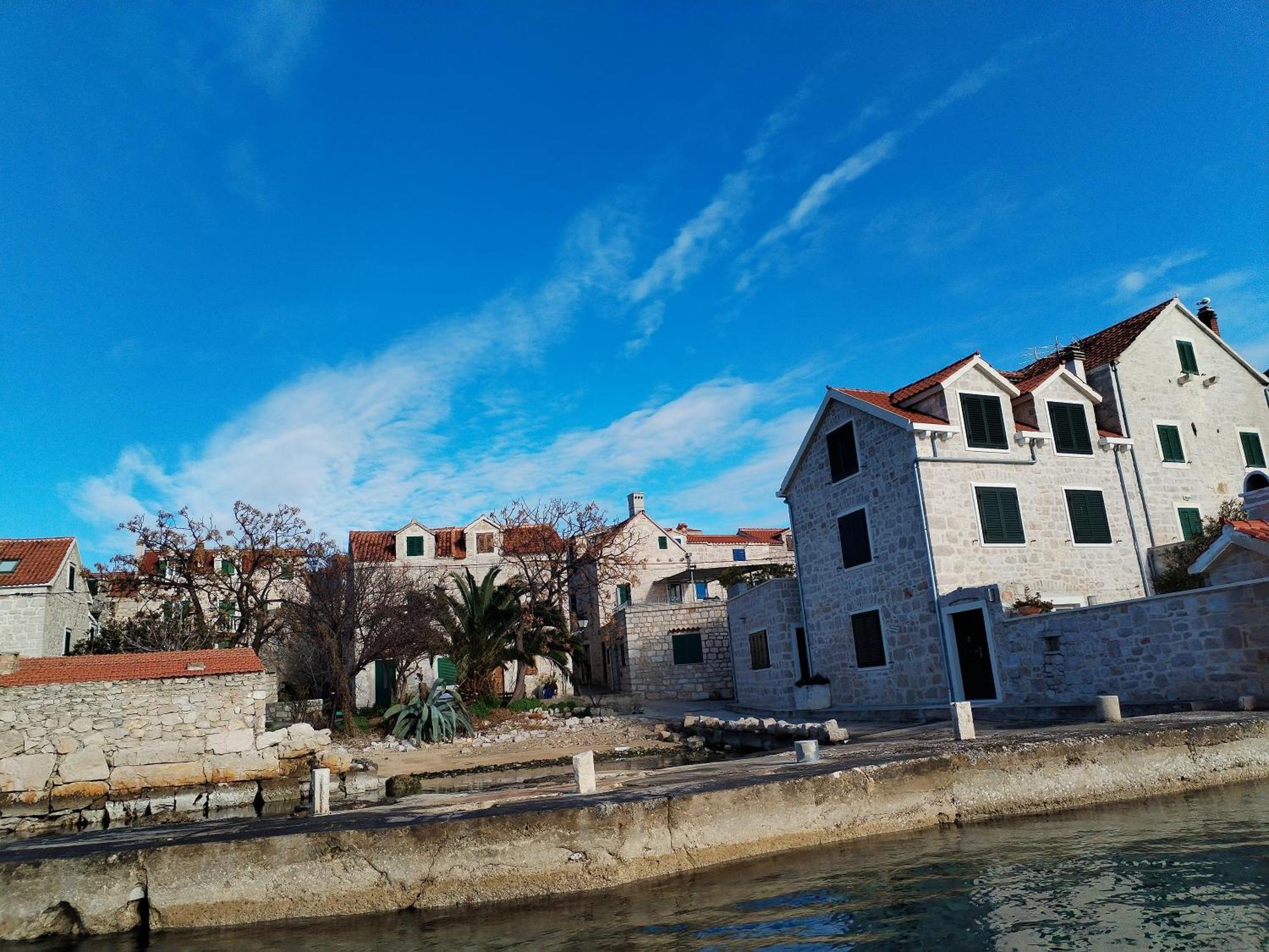 Apartmán Ema Prvic Sepurine Exteriér fotografie
